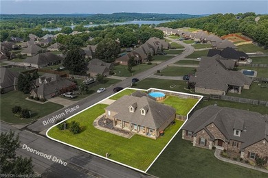 Welcome to this spacious 3-bedroom, 2-bath home offering 2,393 - photo 32