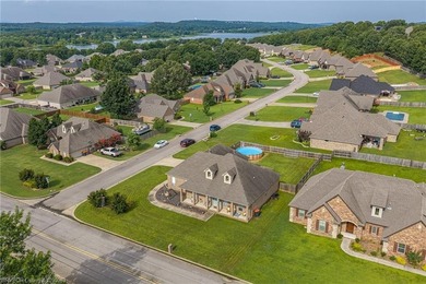 Welcome to this spacious 3-bedroom, 2-bath home offering 2,393 - photo 33