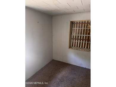 ** ATTN INVESTORS ** This 2 dwelling parcel would be a great - photo 33