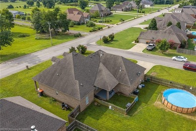 Welcome to this spacious 3-bedroom, 2-bath home offering 2,393 - photo 37