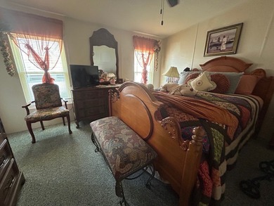 Enjoy this charming 2-bedroom, 2-bathroom home featuring a front - photo 9