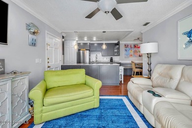 Renovated ground floor unit in Ocean Walk; located in the heart - photo 4