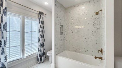 Spectacular sunset views, exceptional craftsmanship, and turnkey - photo 19
