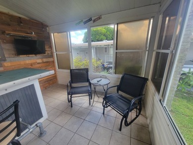 Affordable Luxury in a 55+ Community One of the rare 3-bedroom - photo 27