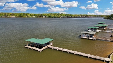 Spectacular sunset views, exceptional craftsmanship, and turnkey - photo 30