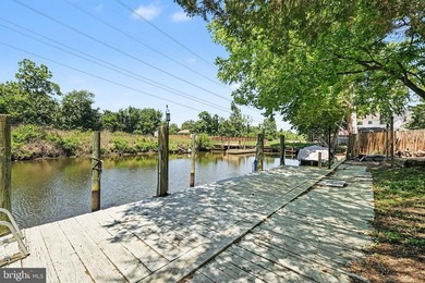 Waterfront Living on Aquia Creek! Move-In Ready 3BR, 3.5BA Brick - photo 35