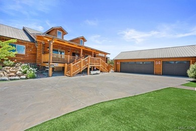 Discover the exceptional craftsmanship of this stunning log home - photo 1