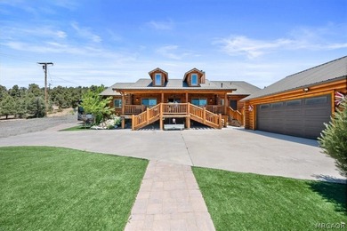 Discover the exceptional craftsmanship of this stunning log home - photo 2