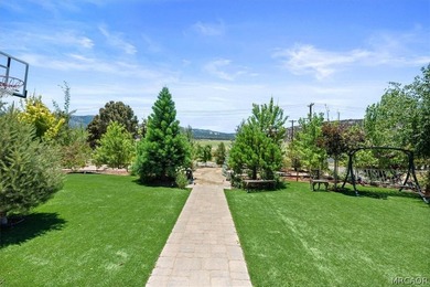 Discover the exceptional craftsmanship of this stunning log home - photo 3