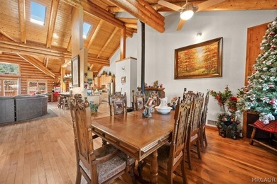 Discover the exceptional craftsmanship of this stunning log home - photo 5