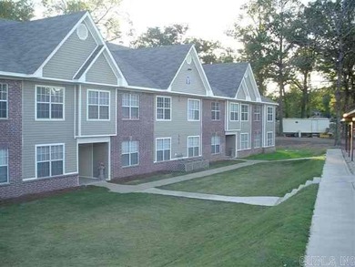 Lake Hamilton School District. Adjacent to a highly successful - photo 4
