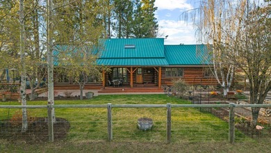 Williamson River Home For Sale in Chiloquin Oregon