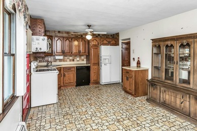 Great opportunity to own a detached two family offering - photo 6