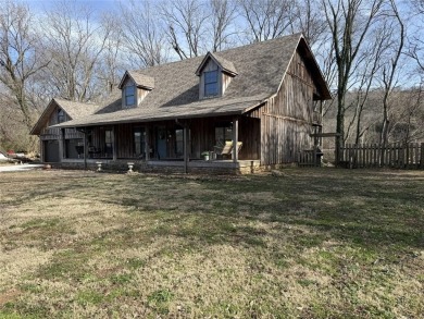 150' of White River frontage with easy walk to the water! 3 - Lake Home For Sale in Mountain View, Arkansas