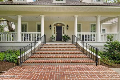 Behind the gates of the prestigious Black Banks Plantation, 31 - photo 1