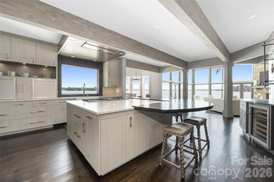 Widely regarded as the most iconic residence on Governors Island - photo 13