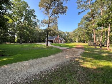 Lake Home For Sale in Nacogdoches, Texas