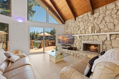 Discover the perfect blend of classic A-frame woodwork and - photo 6
