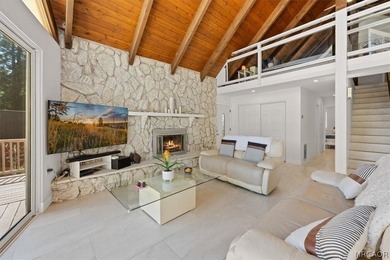 Discover the perfect blend of classic A-frame woodwork and - photo 7