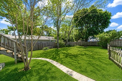 Welcome To This Spacious And Sun-Filled 4-Bedroom, 2-Bath - photo 37