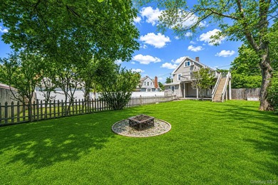 Welcome To This Spacious And Sun-Filled 4-Bedroom, 2-Bath - photo 38