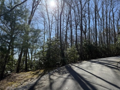 Lake Lot For Sale in Cullowhee, North Carolina