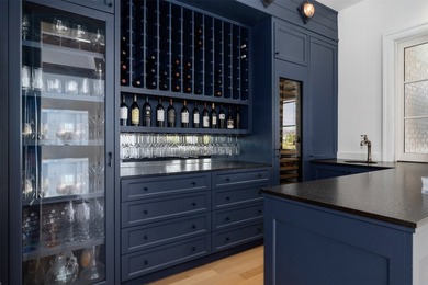 Set within the beautiful gates of Long Cove, this exceptional - photo 8
