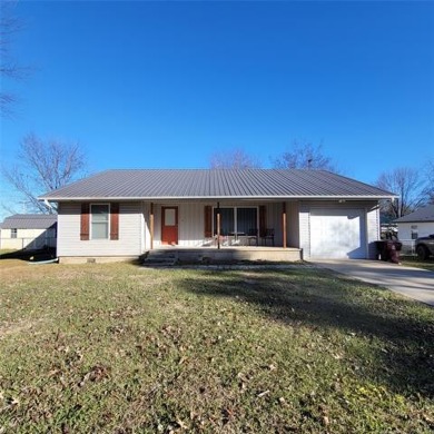 LIKE NEW HOME IN HEART OF THE CITY OF EUFAULA!!   SOLD - Lake Home SOLD! in Eufaula, Oklahoma