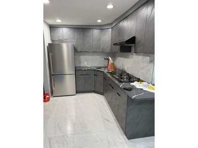 Come take a look at this renovated spacious duplex condo - photo 6