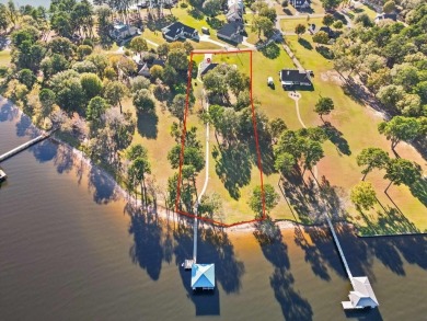 Lake Home For Sale in Frankston, Texas