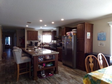 Motivated seller! 2018 Beauty-move-in ready and worry free! This - photo 5