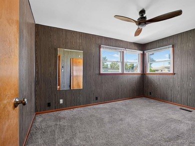 Charming Lakeside Retreat on Chapman Lake! Welcome to your cozy - photo 20