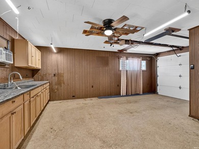 Charming Lakeside Retreat on Chapman Lake! Welcome to your cozy - photo 47