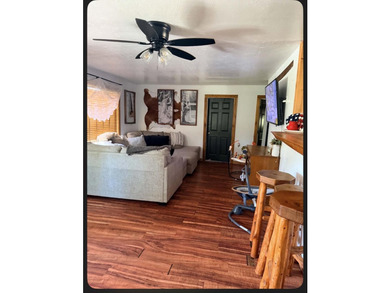 Beautiful property with stunning views of Mount Hough! This - photo 7