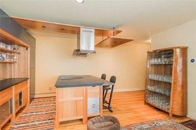 Welcome to 291 Martense St in the heart of Brooklyn, NY! This - photo 6