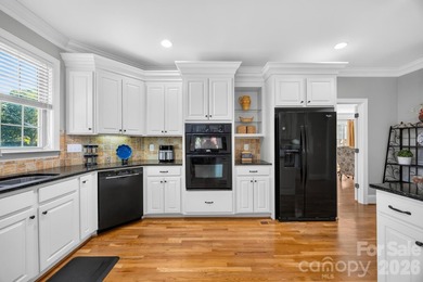 Welcome home to this stunning, all-brick custom-built residence - photo 13