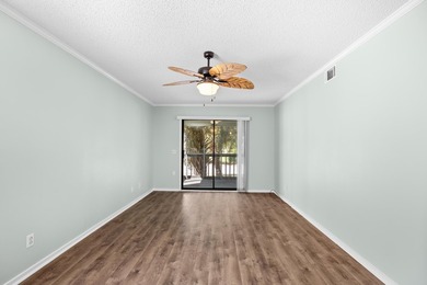 Welcome to Unit 109 in Eagle Lake, a beautifully updated - photo 15