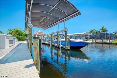 STUNNING CONTEMPORARY RESIDENCE ON BAYSHORE AVENUE! Boaters' - photo 15