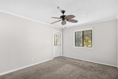 Welcome to Unit 109 in Eagle Lake, a beautifully updated - photo 25