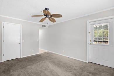 Welcome to Unit 109 in Eagle Lake, a beautifully updated - photo 27