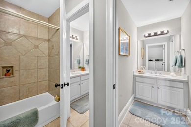 Welcome home to this stunning, all-brick custom-built residence - photo 29