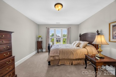 Welcome home to this stunning, all-brick custom-built residence - photo 30