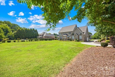 Welcome home to this stunning, all-brick custom-built residence - photo 37