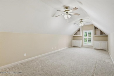 Welcome to Victoria Park, a gated community conveniently located - photo 37