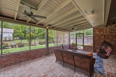 Welcome to Victoria Park, a gated community conveniently located - photo 41