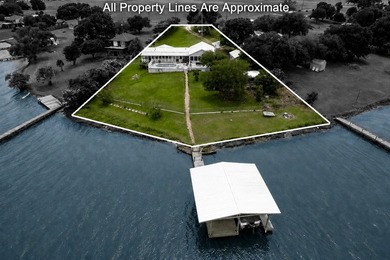 The ultimate lakefront escape, just in time for summer! Sitting - photo 1