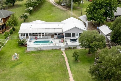 The ultimate lakefront escape, just in time for summer! Sitting - photo 5