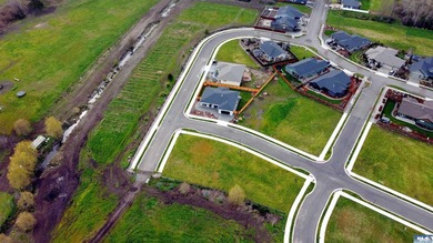 Discover Willow Creek Manor in the heart of the famous Sequim - photo 5