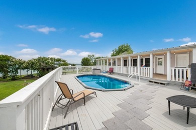 The ultimate lakefront escape, just in time for summer! Sitting - photo 9