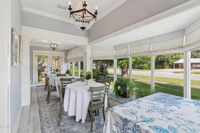 Exceptional opportunity to own a beautifully renovated, turnkey - photo 2